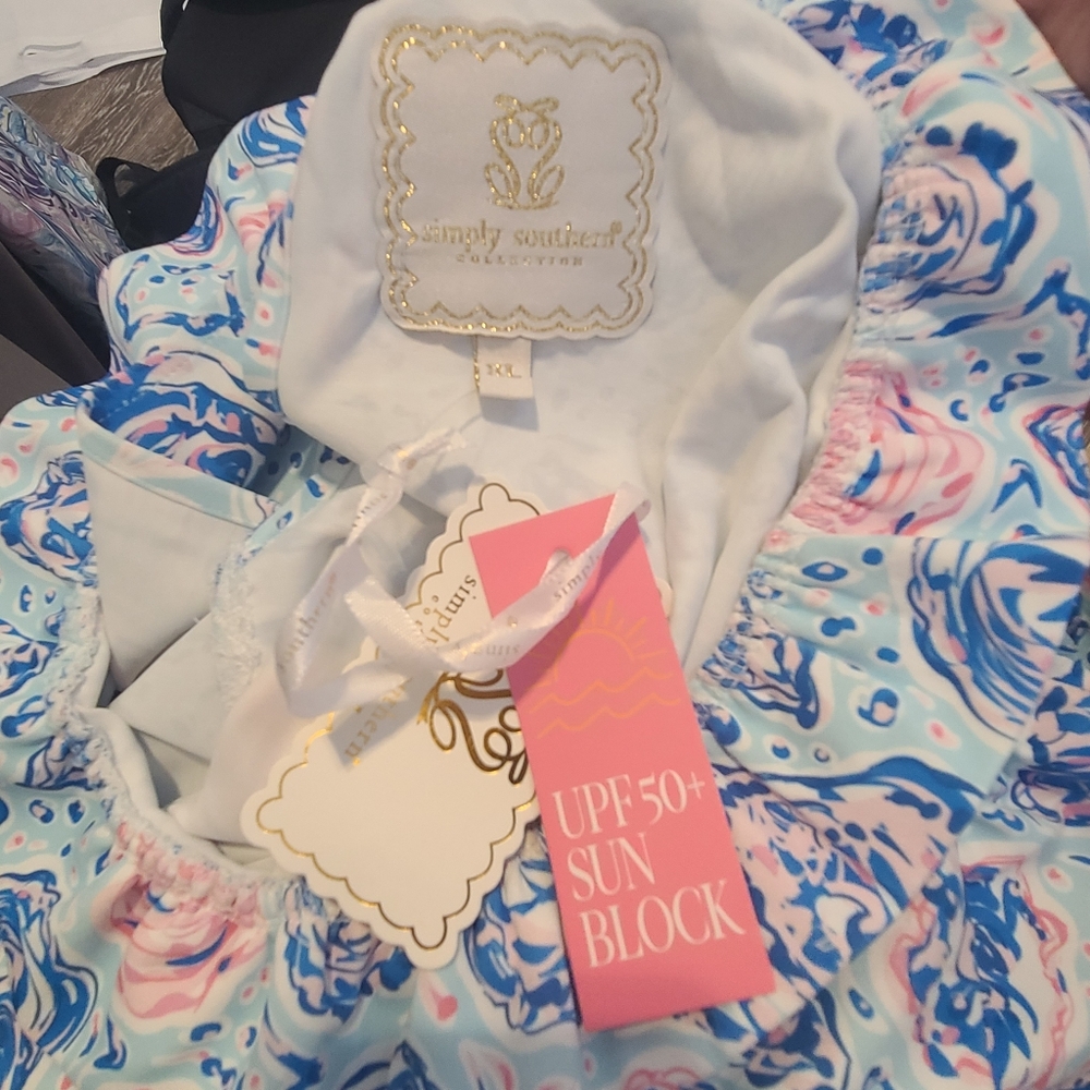 Simply Southern Blue and Pink Oyster Ruffle Neck Top NWT Tags XL - Picture 5 of 5